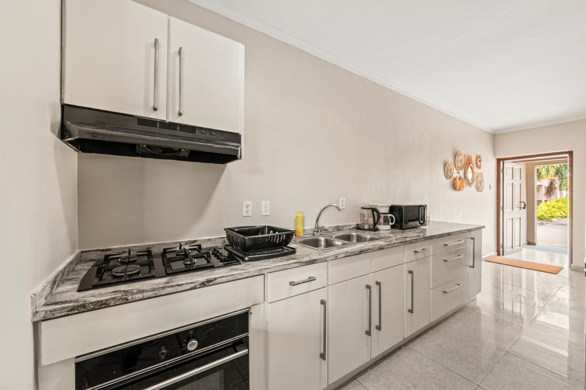 Curadise Living Apartment Willemstad Ngoại thất bức ảnh