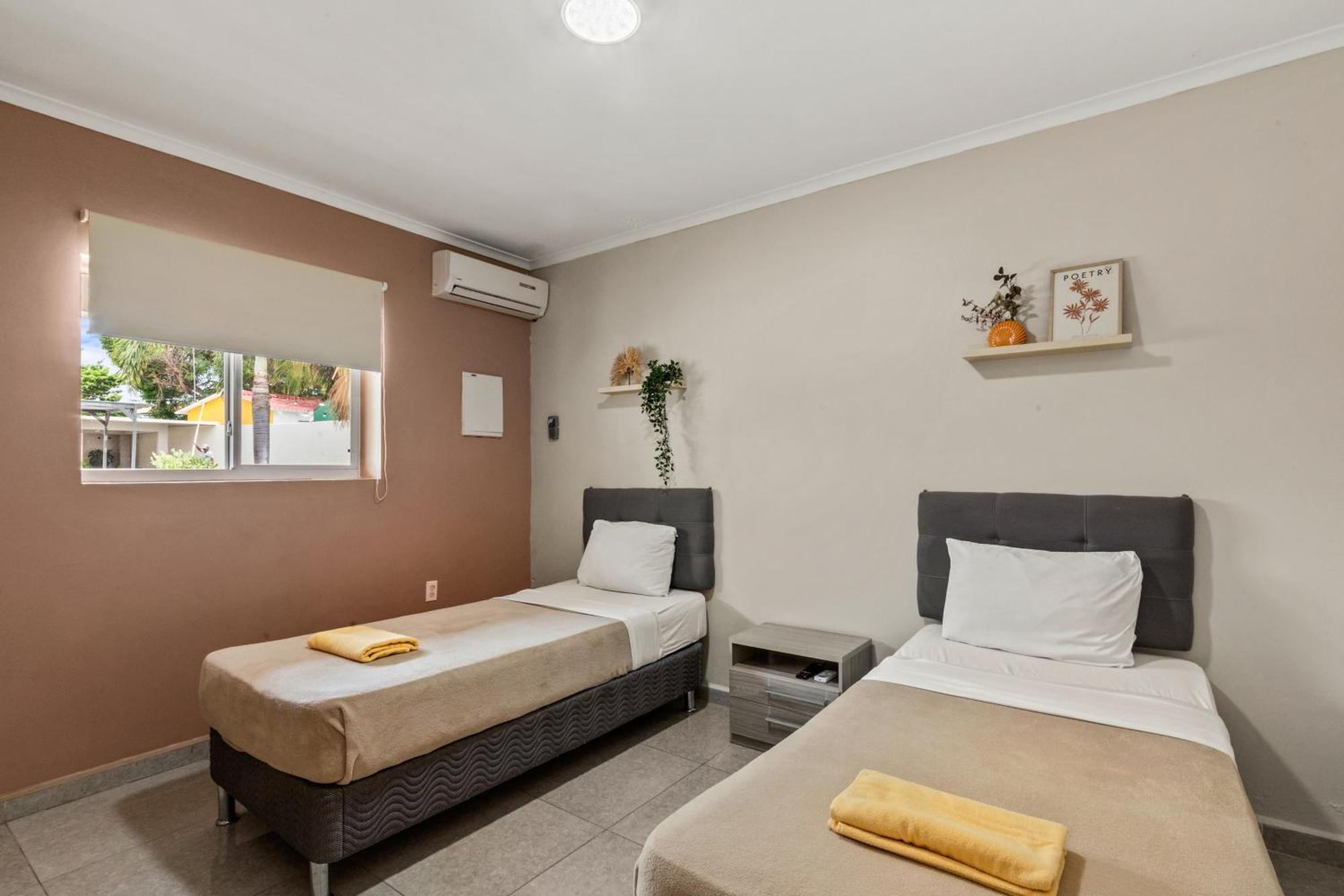 Curadise Living Apartment Willemstad Ngoại thất bức ảnh